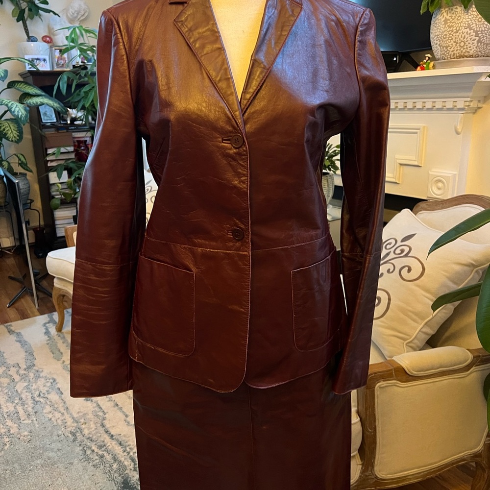 Kenneth Cole Women's Dark Burgundy Leather Blazer - XS